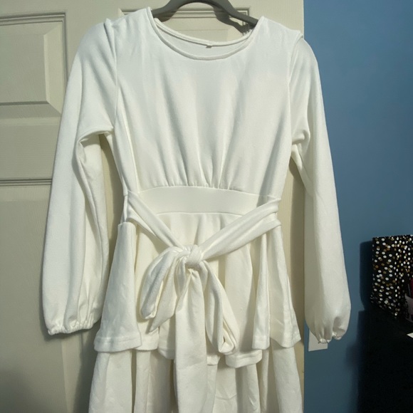 Dresses & Skirts - White long sleeve  dress